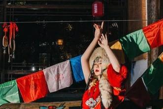 微密圈 – 120斤的小王同学的美图精选：这油亮丝袜，不穿的话我都觉得对不起自己！
