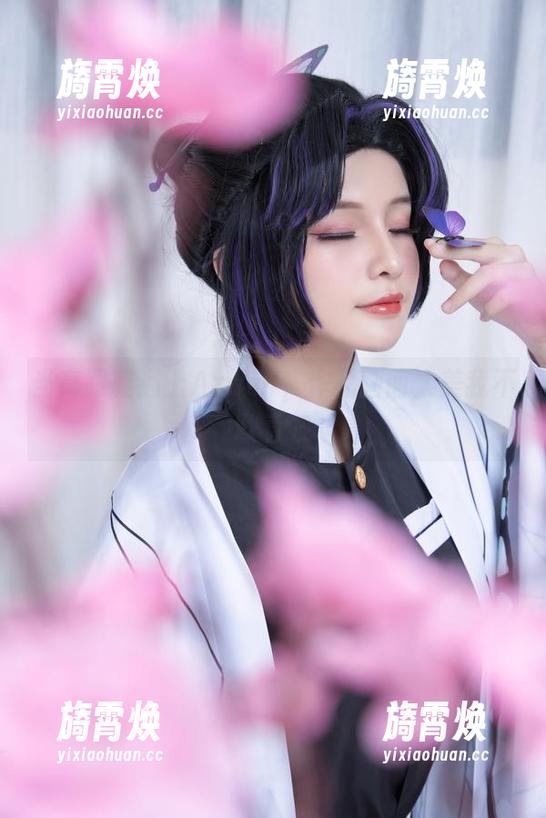 Azami 当高跟鞋遇上Azami,作品画面太美我不敢直视