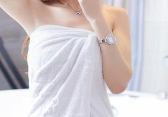 GIRLT果团网 – 在线见证,龚玥菲的长腿写真,搭配我刚泡的茶,给生活加点儿料!