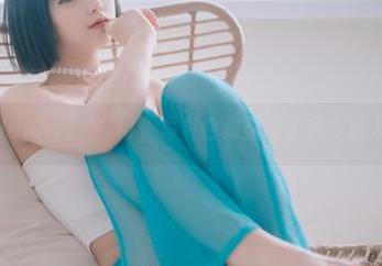 浴缸里的Jenny(정제니)，写真合集里藏了多少迷人的瞬间？