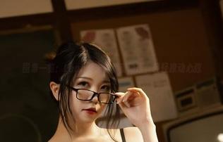 图集一览：Leah梓未的私蜜助理，轻轻撩动心弦