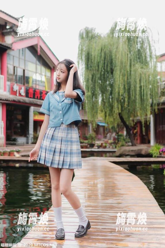 喵糖映画：短裙喵耳原图合集，真的要靠意志力控制喔！