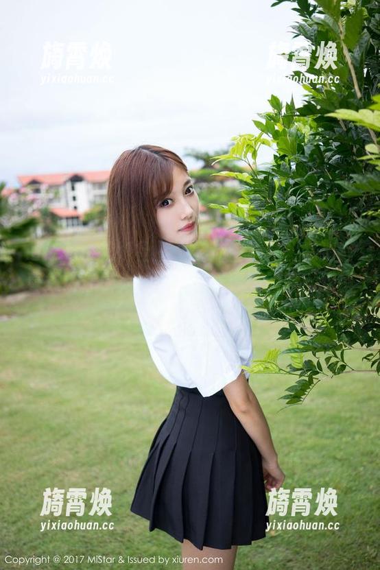 MiStar魅妍社 - “安沛蕾学妹”高清写真集：你以为她只是一张漂亮的脸？想错了，看看她的眼神。