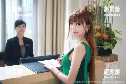 MyGirl美媛馆-媛媛酱 MyGirl美媛馆 - 媛媛酱的夏日探险:高清图片记录每一个顽皮瞬间!