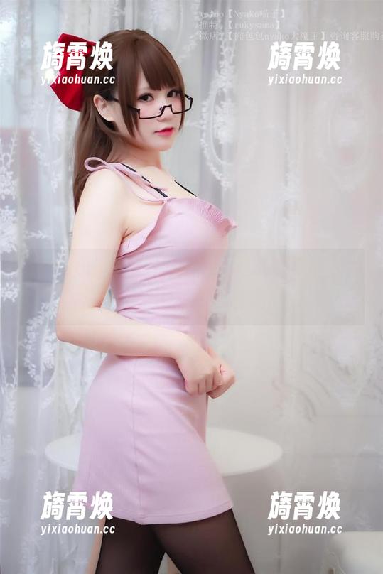 Nyako喵子 Nyako喵子睡衣时刻:无圣光的柔软和惬意,图包如此迷人