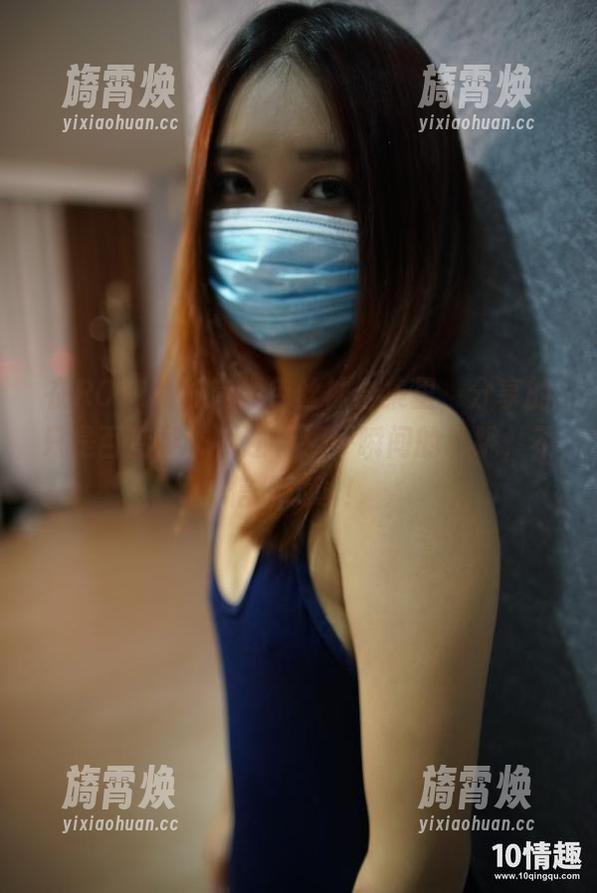 ROSI口罩 在ROSI的长筒黑色丝袜合集里,分享的只是百变姿态,还有那一瞬间的心跳,不信你试试!