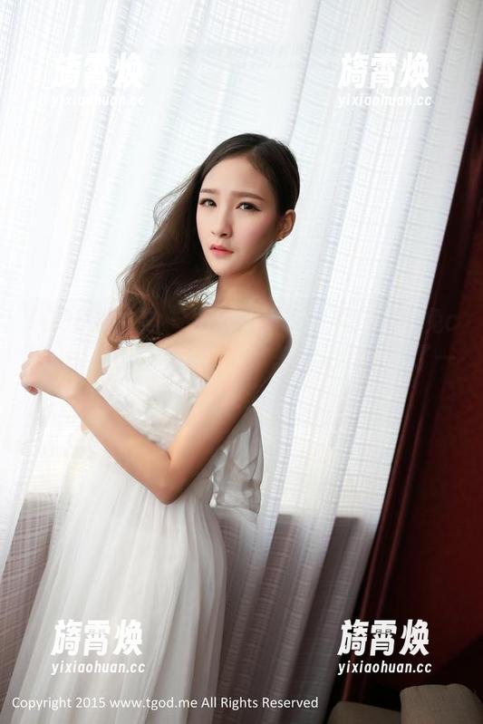 TGOD推女神-歆小兔chobits TGOD推女神 - 最新连体衣照片!歆小兔chobits就像春天的风,忽然把我带到了一片花海…