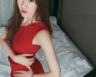TouTiao头条女神 – JennyR的女王写真:华丽背后,是一堆‘整理不完’的小细节!