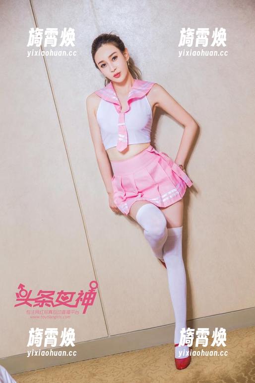 TouTiao头条女神-申美嫣 TouTiao头条女神 - 空姐申美嫣的突出写真:望着这一幅幅作品,我发誓下次登机一定要选她的航班!