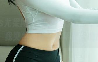 UGirls尤果网 – 哎呀，看到方子萱的JK资源，我突然想起了那年夏天的故事…