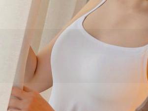 UGirls尤果网 – 松果儿的奶牛:看这张图片,仿佛点燃了什么思绪
