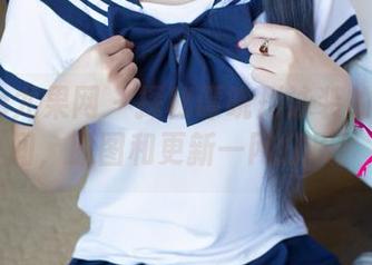 UGirls尤果网 – 探秘谭晓彤泳装的优雅瞬间，原图和更新一网打尽！
