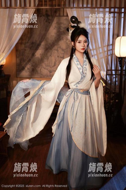 Xiuren秀人网-Lovely璐璐 Xiuren秀人网 - Lovely璐璐泳装写真全集:不止是泳衣,更像是一种态度?