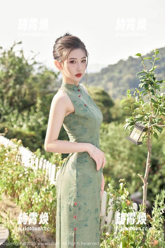 Xiuren秀人网 - UU阿文的女仆写真：当清理灰尘变成撩人技艺