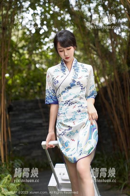 Xiuren秀人网 - 在浪潮中舞动——子纯儿Annie水手服写真合集，记录下‘潇洒’与‘从容’