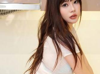 Xiuren秀人网 – 一入比基尼深似海，张美荧的套图让我迷失在那份清凉中。