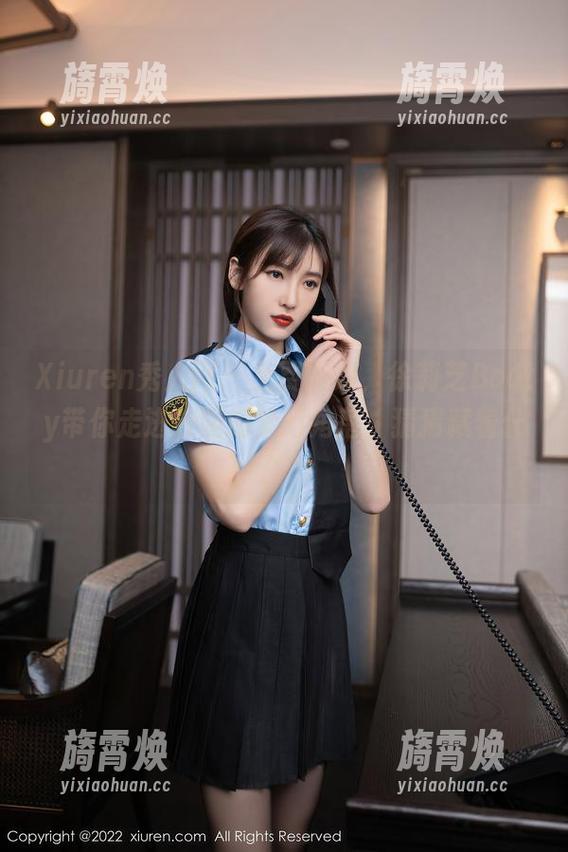 Xiuren秀人网-徐莉芝Booty Xiuren秀人网 - 免费图册,徐莉芝Booty带你走进校园的梦幻角落,猜猜藏着什么?