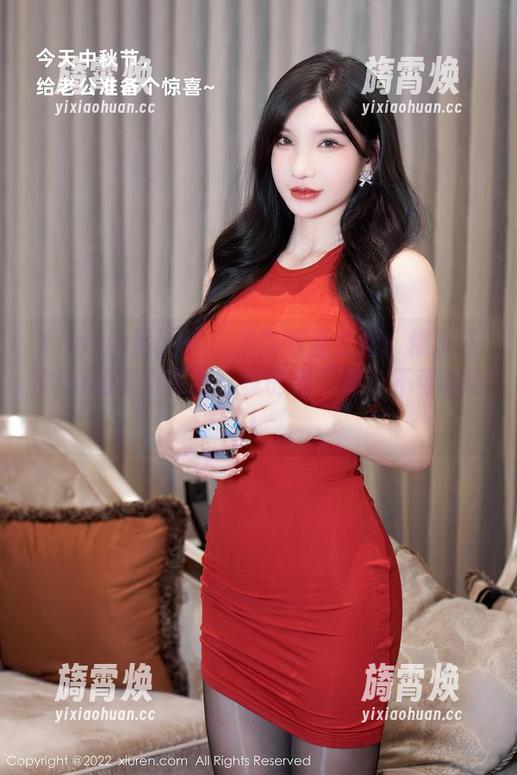 Xiuren秀人网 - 圣诞特别企划：糯美子Mini的写真更新，真的是“糯”不可挡啊！