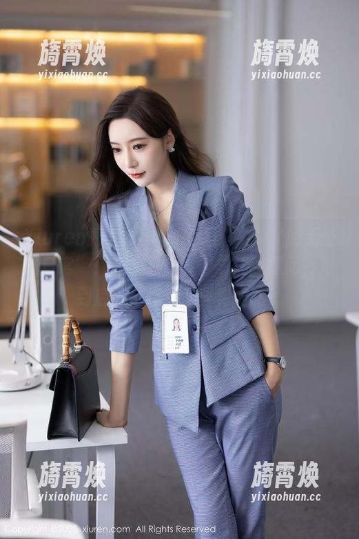 Xiuren秀人网-陈雅漫VICKY Xiuren秀人网 - “陈雅漫VICKY的无圣光日常”:美图虽多,却总让我想问,她到底怎么想到这些构图的?