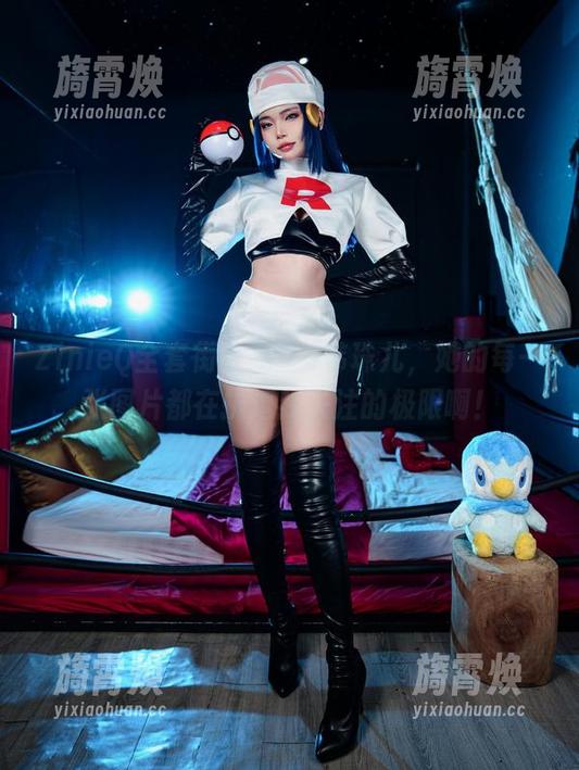 ZinieQ ZinieQ全套街头霸王6韩珠儿,她的每一张图片都在挑逗我关注的极限啊!