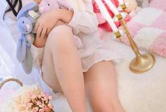 写真图集：lovely呆玄在吊带里的幻梦，真的有点不真实