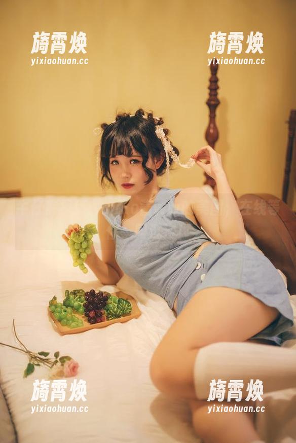miko酱ww 牛仔裤探秘:miko酱ww的美图,在线等你一同沉浸!