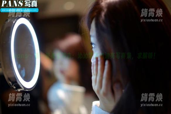 pans-沁沁 pans - 新一波视觉冲击:沁沁带来的油亮写真集,求解锁!