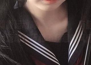 佳佳好难啊运动高清合集中，有脑洞大开的运动技巧和不经意的风情