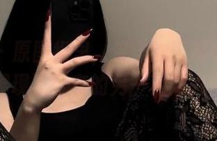 微密圈 – 原图组里，保守的二舅妈用黑丝展现了全套的另一种活力？