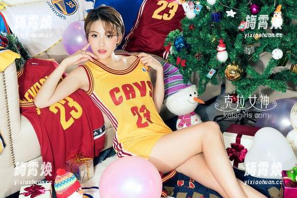 克拉女神-宋黛 克拉女神 - 原图分享时刻:见证宋黛的校园风采,啊,还是想说英语课上的她太迷人了!