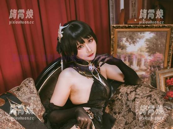 兔胖胖min 更新内容:兔胖胖min把武藏舞娘的优雅舞姿搬上了碧蓝航线的舞台!