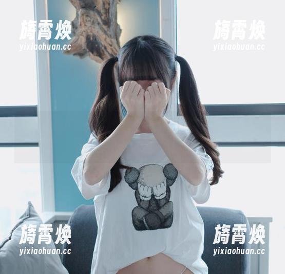 可可小白兔 看可可小白兔如何让连体衣变得如此有趣!原图来袭,准备好了吗?