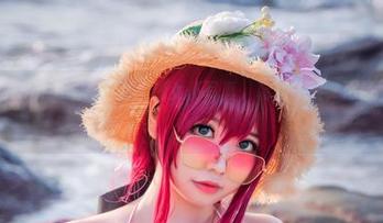 啊日日_Ganlory在线的迷糊女仆写真，碧蓝航线，用萌翻了我的心！