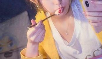 在下萝莉控ii的万圣节：我在鬼屋里找到了自己的写真风格！