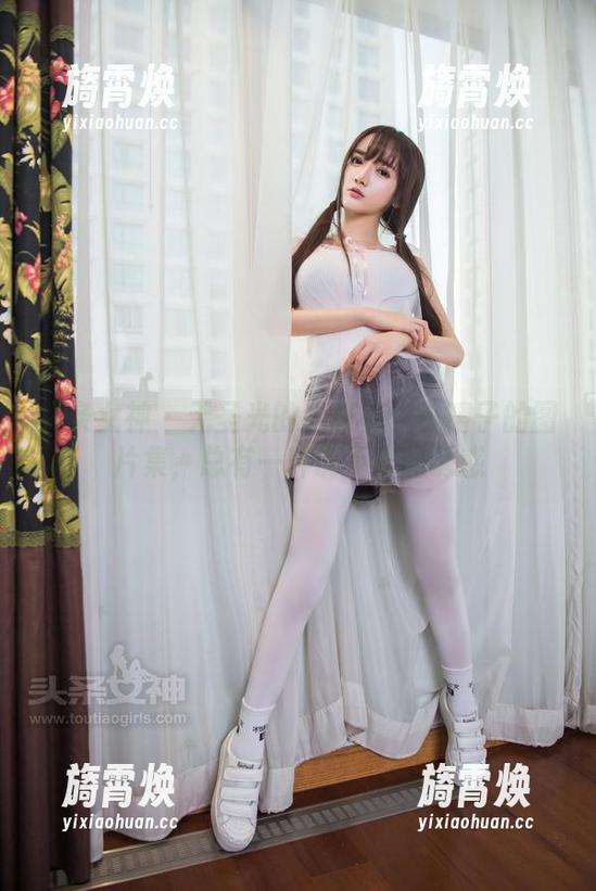 头条女神 - 无圣光的牛仔裤：小晴子的图片集，总有一种说不出的诱惑