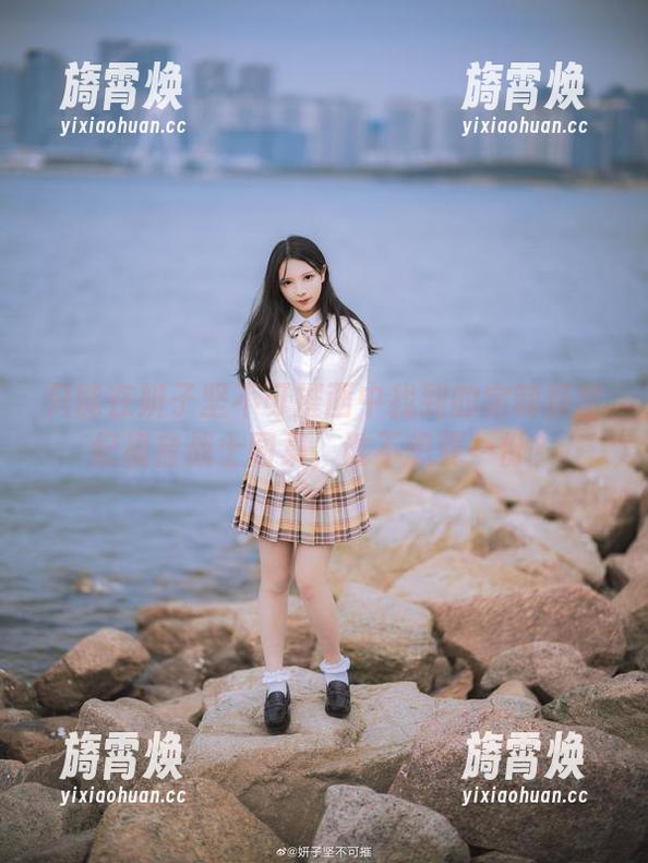 只能在妍子坚不可摧画中找到的定制新世纪福音战士图集，谁不想要一份？