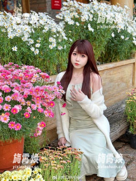 当高跟鞋遇上宝儿mysterial，无圣光作品默默绽放