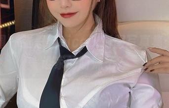 微密圈 – 张思允nicejk制服写真集：这是谁家的萌妹子？