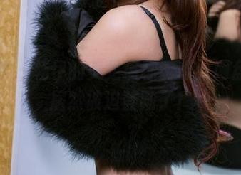 推女郎 – 杨伊的美足堪称诱惑，网盘下载居然被迫登陆了！