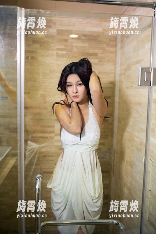 推女郎-沙子 推女郎 - 沙子的清纯写真,仿佛在诉说青春的故事,无圣光却又显得那么动人。