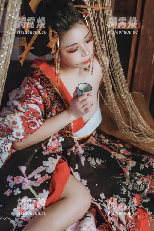 无颜小天使wy 无颜小天使wy携手昭和太太,给你高清照片的清新惊喜!