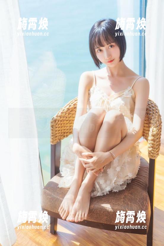 木绵绵OwO 白色长裙+木绵绵OwO=美图精选不需要任何修图D!