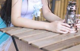 果团网 – 水手服+周晓唯=无敌美图,下载后绝对不会后悔!