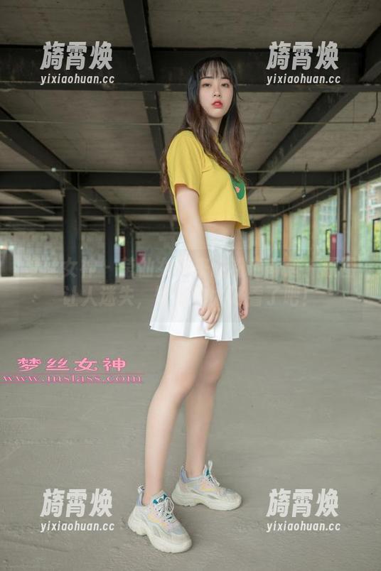 梦丝女神-莹仙女 梦丝女神 - 莹仙女带来的粉色奇迹:原图让人迷失,壁纸也太好看了吧!