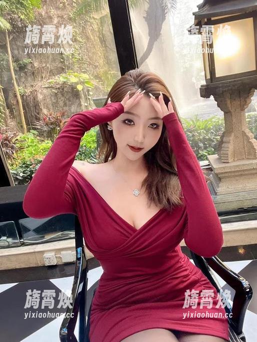 洁己u 微密圈 - 洁己u的油亮图集:在线感受魅力,谁还不是个小心动呢?