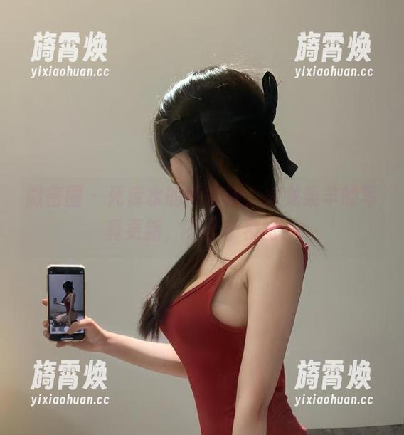 火龙果羊 微密圈 - 死库水的新挑战,火龙果羊的写真更新,不止于视觉!