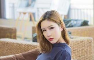 爱蜜社 – 牛仔裤的魅力法则：杨晨晨sugar的写真作品难以抗拒