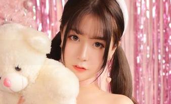 草莓内衣全套图包，猫九酱果然不愧是视觉杀手！