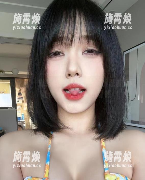 琳铛铛 微密圈 - 琳铛铛的写真图册:小恶魔渔网,让你无法自拔的小诱惑