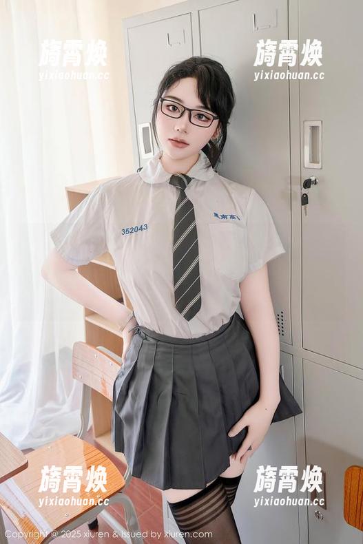 秀人网 - HeyuZhang的死库水图集：不花钱就能感受沁人心脾的凉意，你准备好了吗？